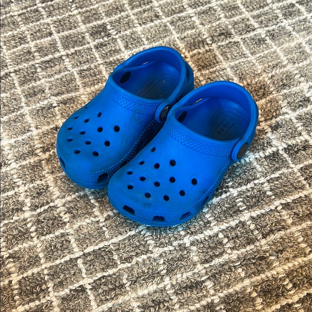 Toddler Blue Crocs (Size 8)